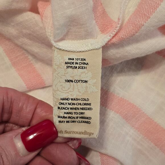 Soft Surroundings Popover Top Tunic Womens Medium White/Pink Modena Lightweight - Picture 5 of 9